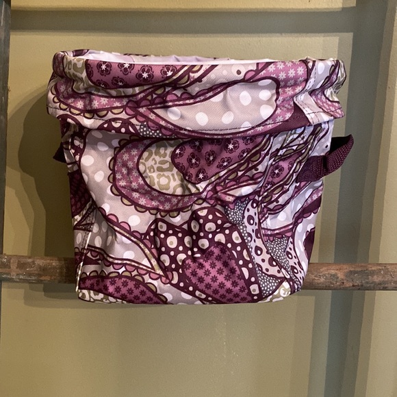 *Retired* New Thirty-One Mini Utility Bin in Patchwork Paisley - Picture 3 of 6